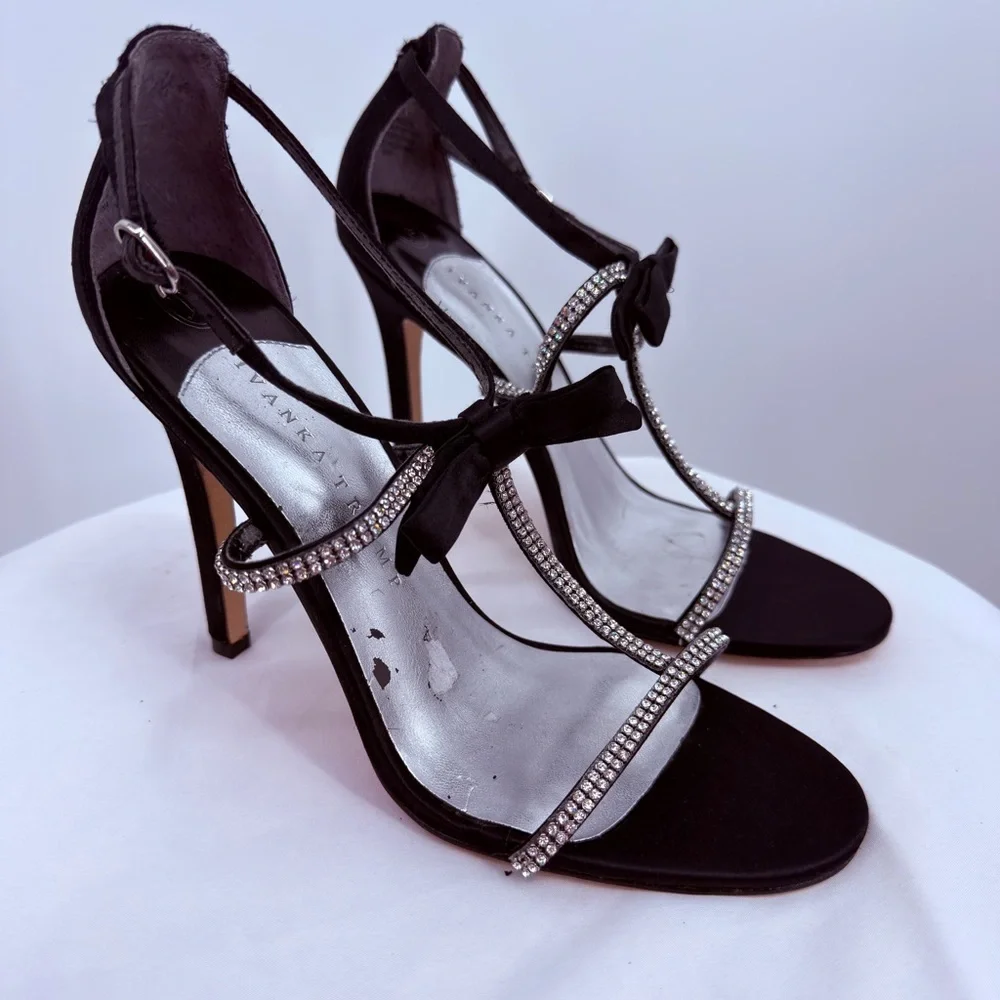 Ivanka Trump Rhinestone Bow Heels Size 8M Black Satin Strappy 4” Stiletto